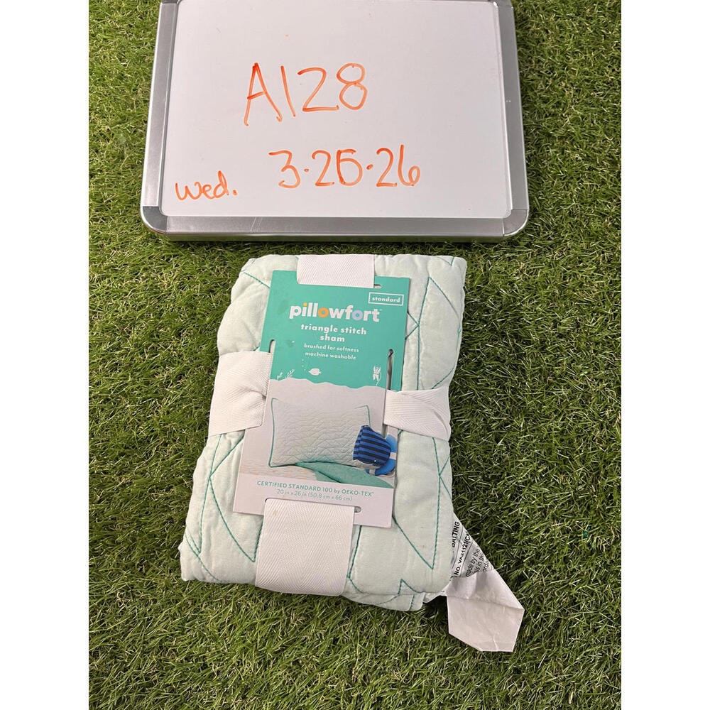 Pillowfort Standard Triangle Stitch‎ Sham - Machine Washable Green Mint